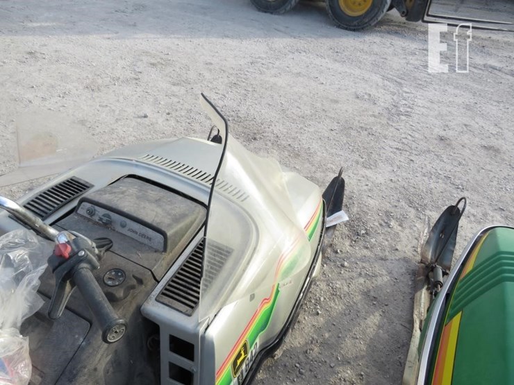 john-deere-440-image-9