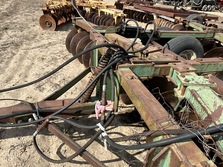 john-deere-635-image-30