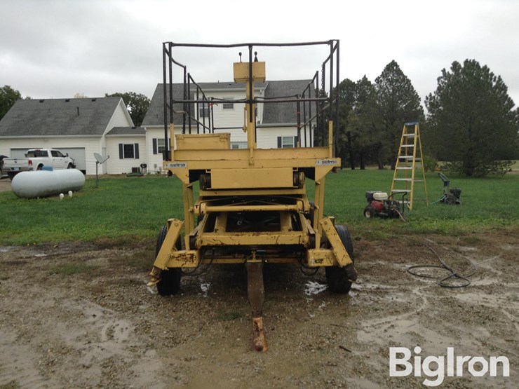 selma-scissor-lift-image-2