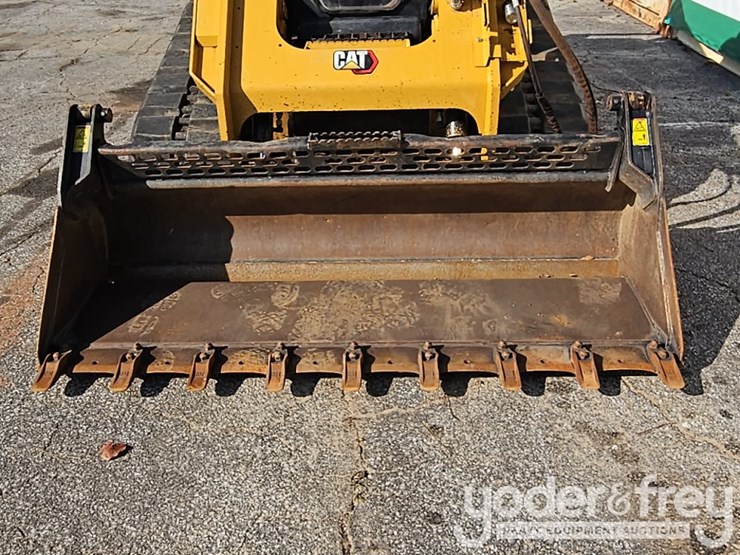 2022-caterpillar-299d3-xe-image-10