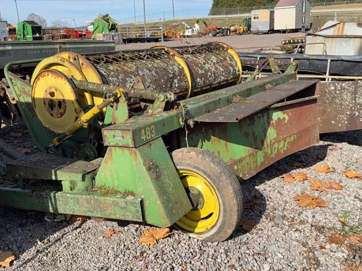 john-deere-8-image-10