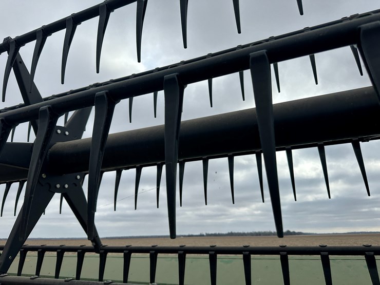 2017-john-deere-640fd-image-39