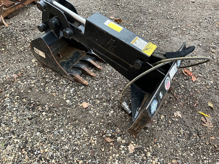 mini-vermer-bucket-12"-backhoe-image-3