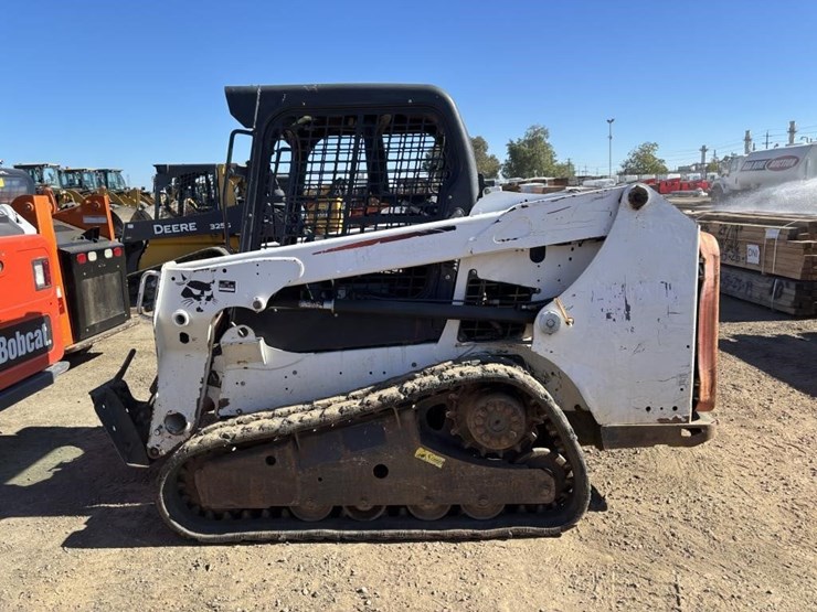 2013-bobcat-t550-image-5