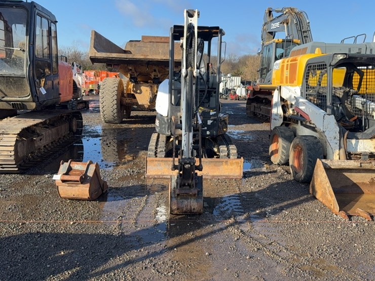 2021-bobcat-e26-image-2