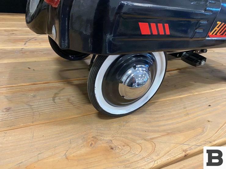 beyond-infinity-toy-pedal-hot-rod-image-6