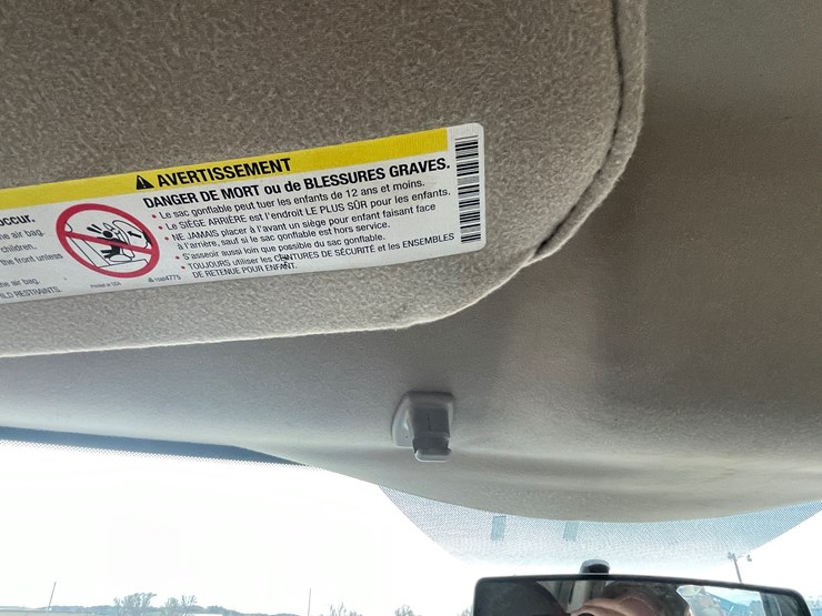 #1064-•-2012-gmc-savana-1-ton-van-(has-wi-title)-image-62