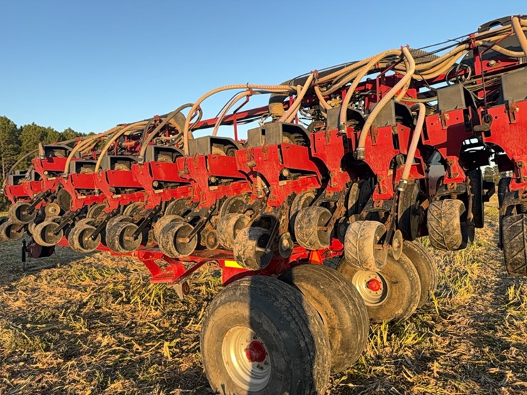 case-ih-1240-image-138