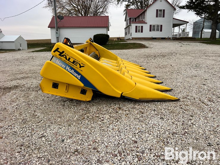 new-holland-98c-image-4