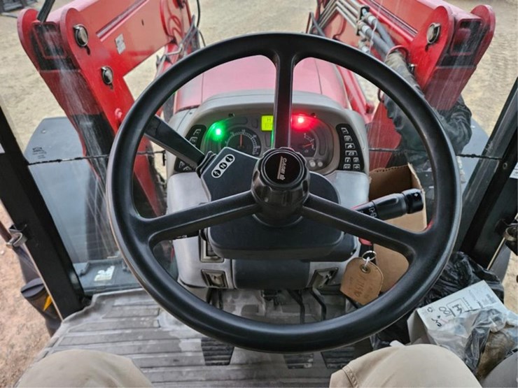 case-ih-mxu100-image-27