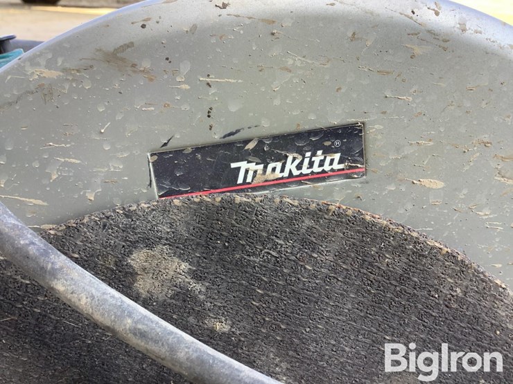 makita-2414nb-chop-saw-image-10