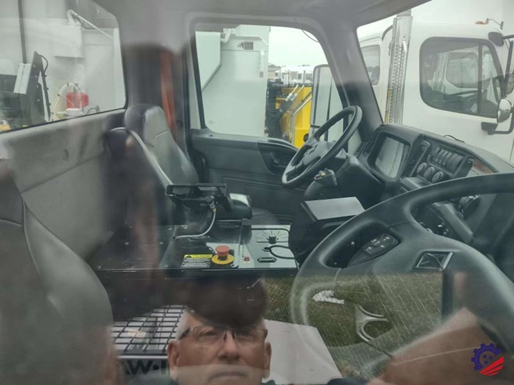 2021-international-mv607-image-3