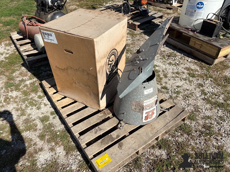 grain-bin-spreaders-image-1