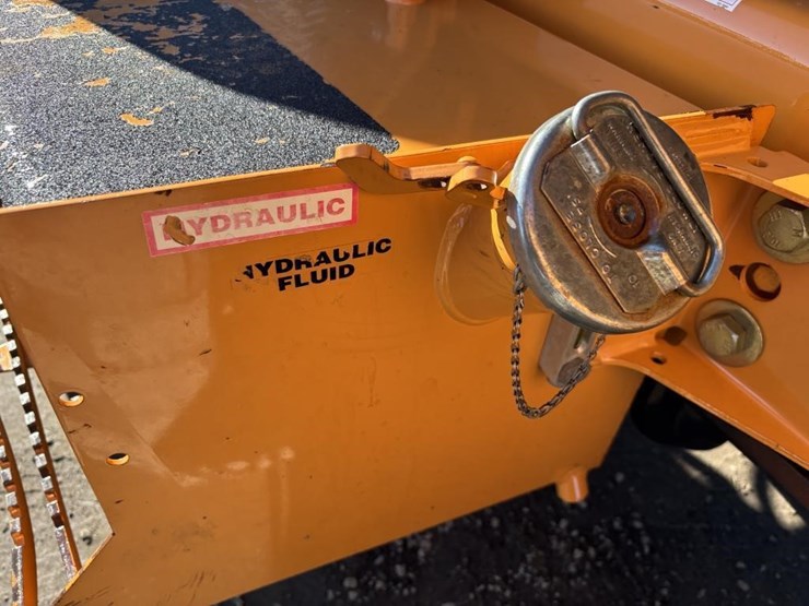 2017-case-586h-image-33