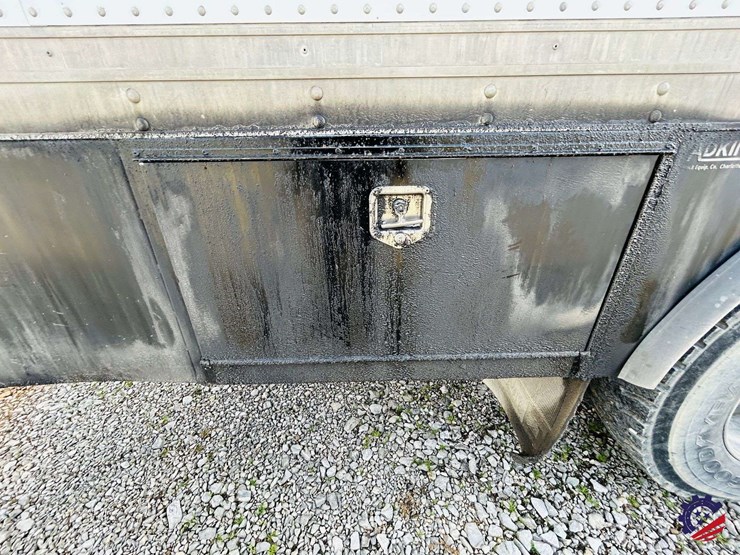 2007-peterbilt-340-image-54