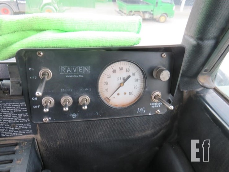 john-deere-8640-image-18