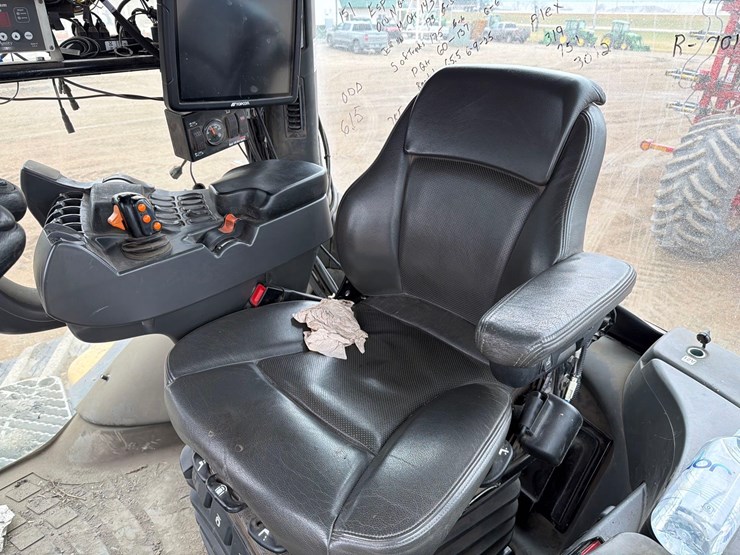 2016-challenger-mt875e-image-26