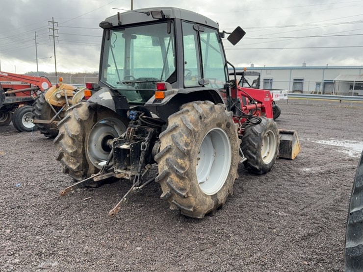 massey-ferguson-2220-image-8
