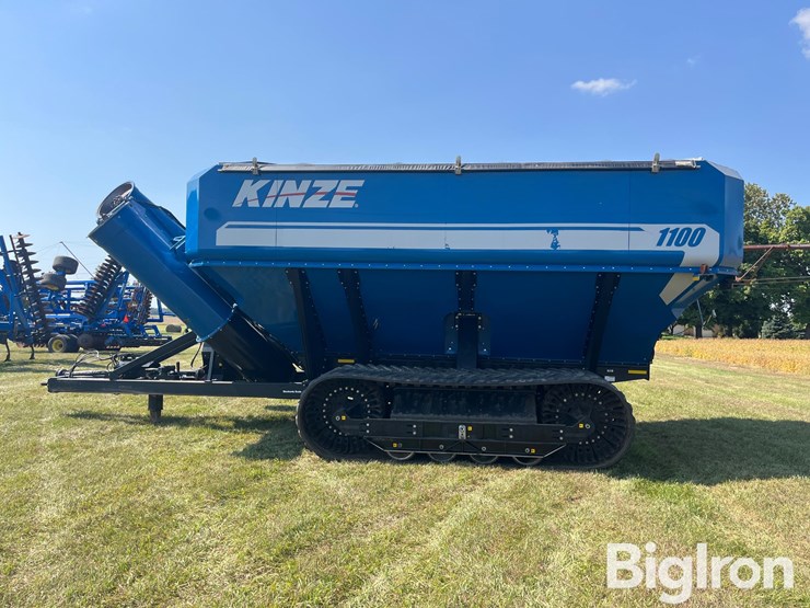 kinze-1100-image-8