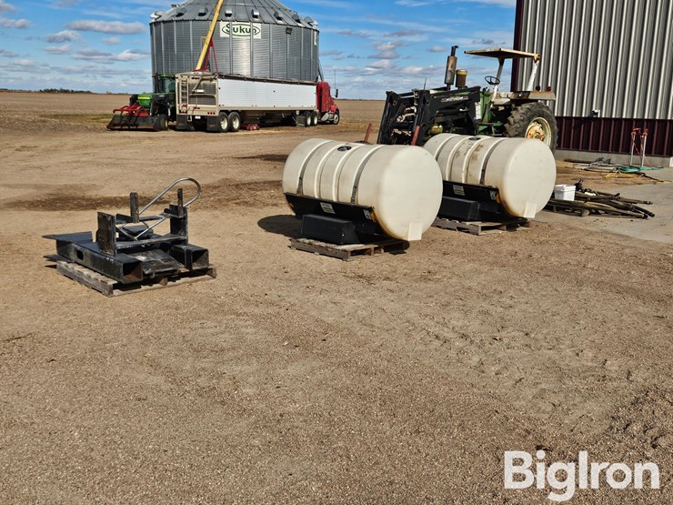 300-gal-saddle-tanks-image-2