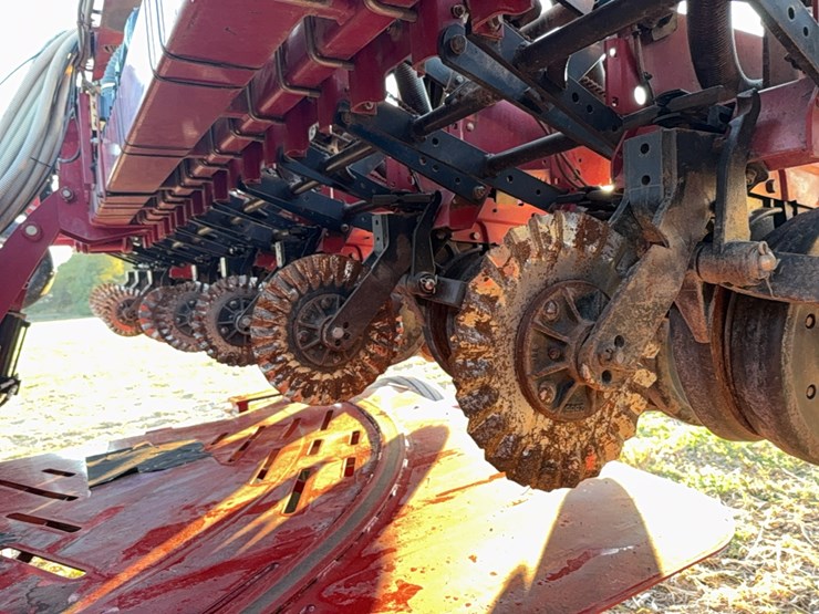 case-ih-1240-image-86