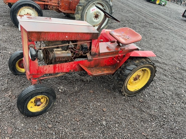 #3058-•-compact-tractor-image-10