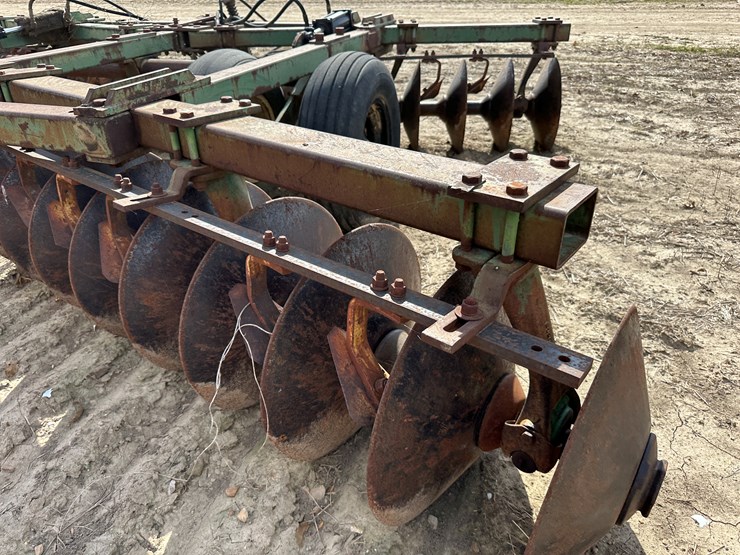 john-deere-635-image-13