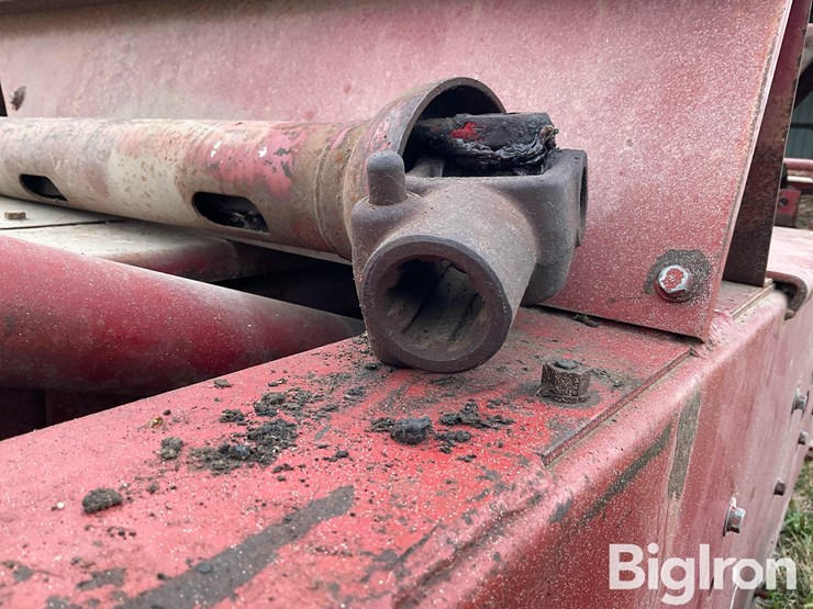 international-430t-image-11