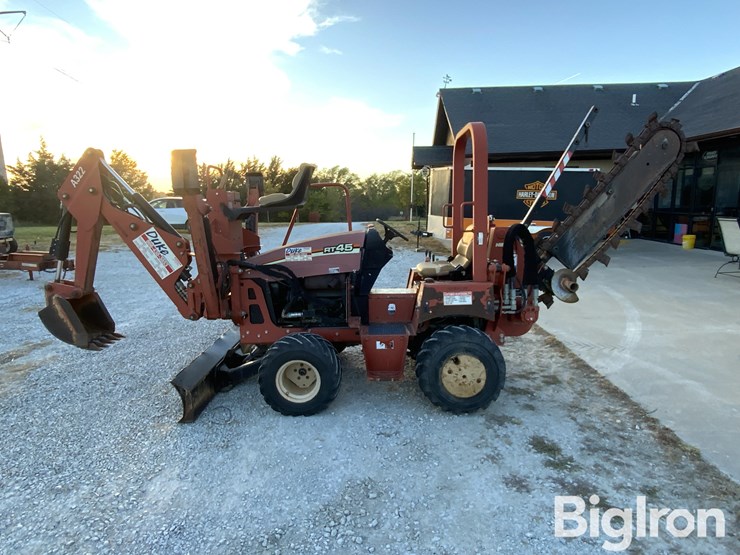 2010-ditch-witch-rt45-image-8