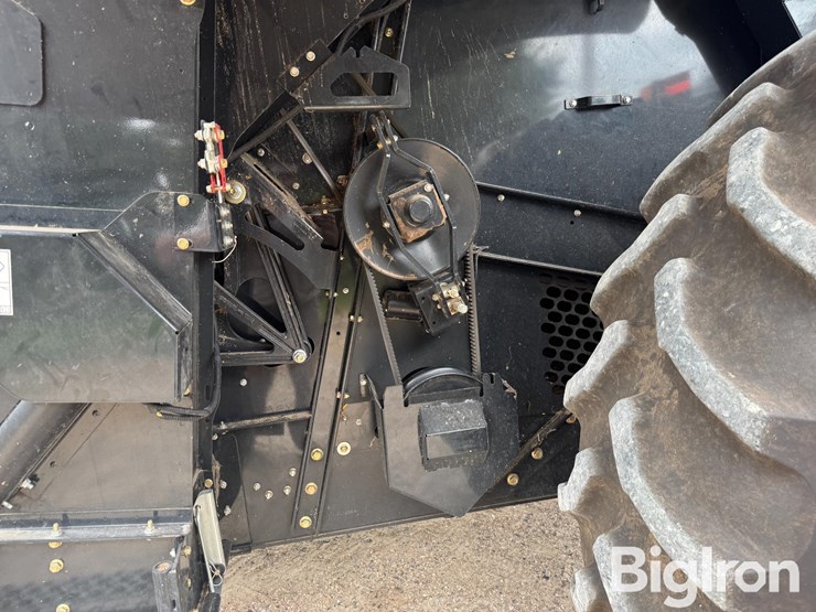 2020-case-ih-7150-image-19