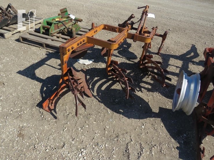 ac-3-bottom-slat-bottom-plow-135-image-4