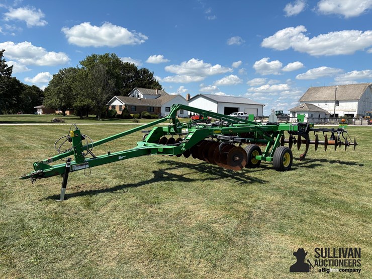 2011-john-deere-512-image-1