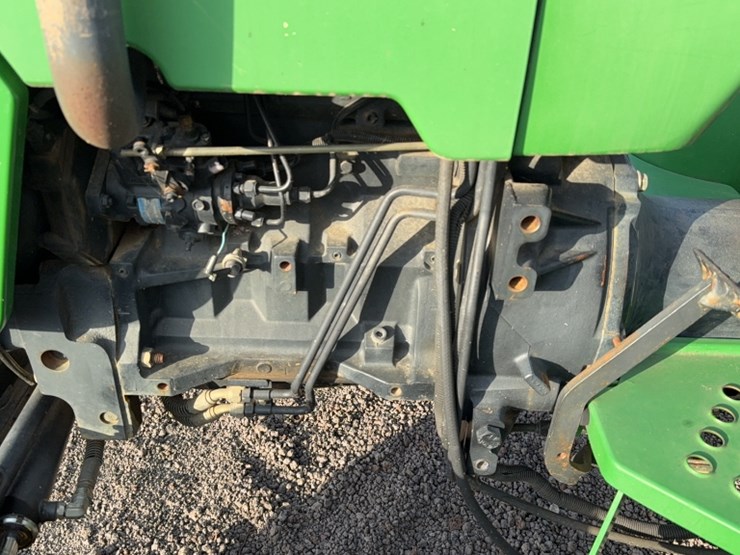 john-deere-5205-image-16