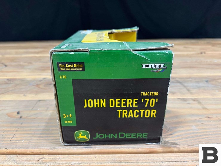 ertl-die-cast-replica-john-deere-70-tractor-1:16-scale-image-5