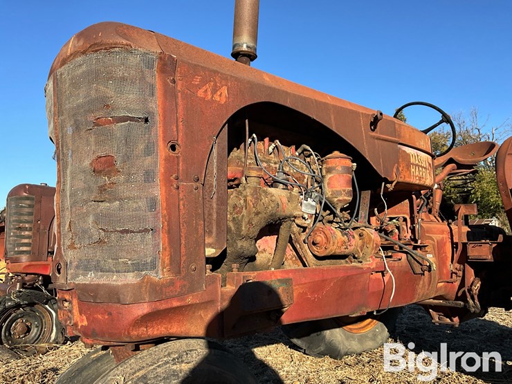 1949-massey-ferguson-44-image-16