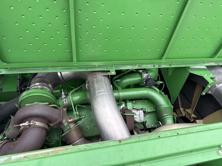 john-deere-s680-image-44