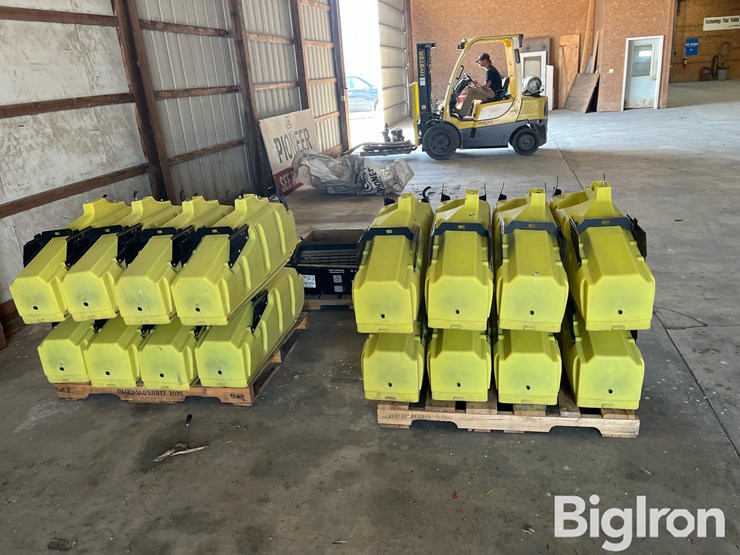 john-deere-35-image-4