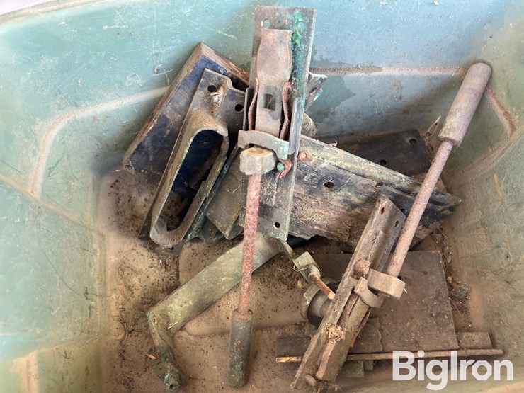 antique-bells-&-door-hardware-image-18