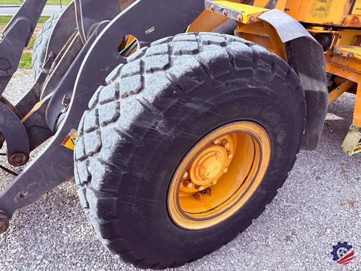 2004-volvo-l60e-image-11