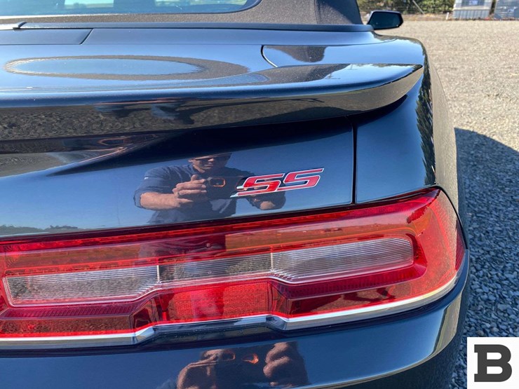 2014-chevrolet-camaro-ss-convertible-image-20