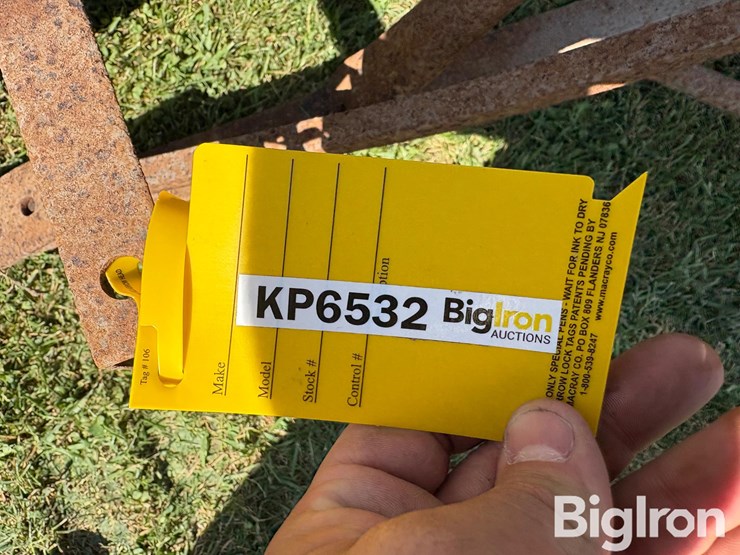 john-deere-paddle-elevator-image-19