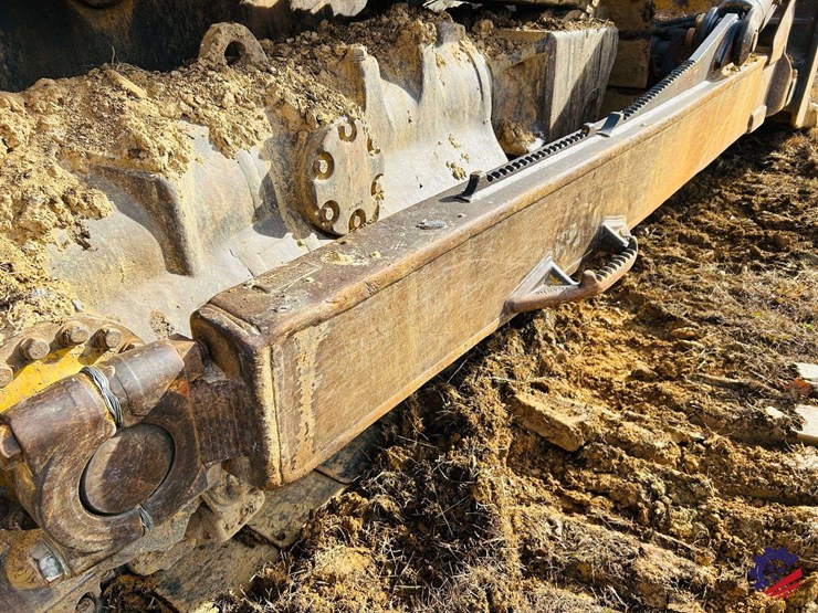 2005-caterpillar-d8t-image-51