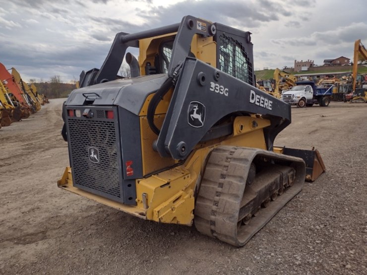 18-deere-333g-image-39