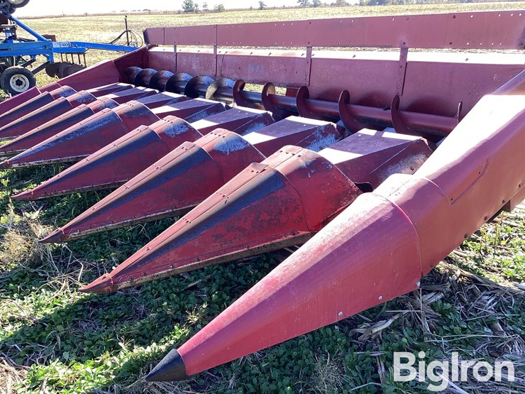 1990-case-ih-1083-image-9