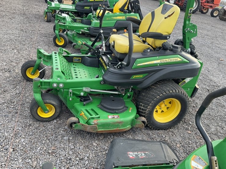2020-john-deere-2020-image-13
