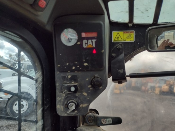 caterpillar-279c-image-7