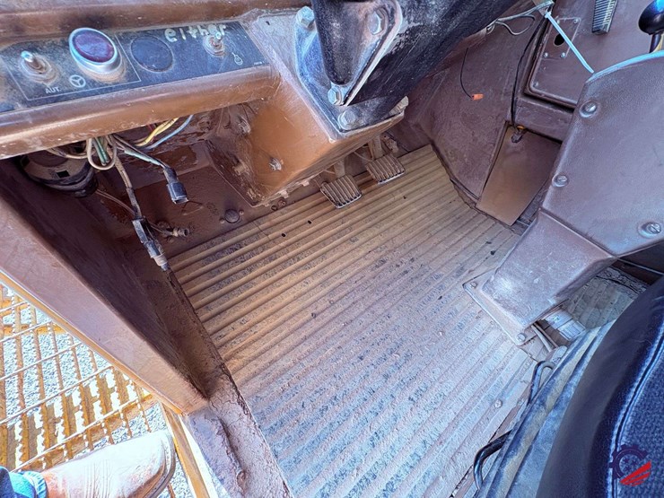 1990-caterpillar-769c-image-84