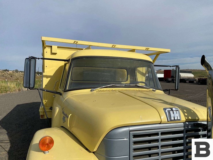 1965-international-loadstar-image-10