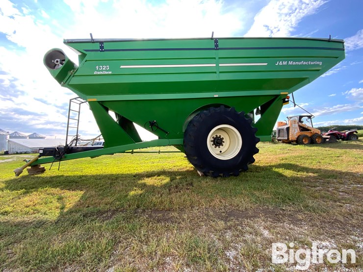 2009-j&m-1326-22s-image-10