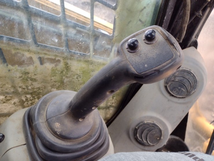 caterpillar-279c-image-11